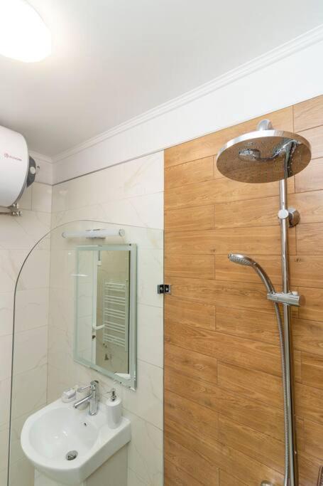 Spacious Aristocratic Apt. With A Colourful View Sofia Exterior foto