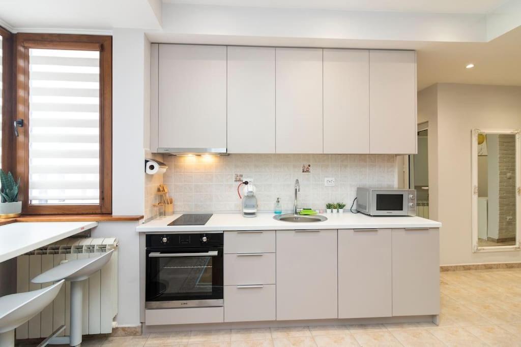 Spacious Aristocratic Apt. With A Colourful View Sofia Exterior foto